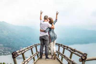 Buying Life Insurance For Your Significant Other: What You Need To Know : Photo of a Couple Hugging Each Other
